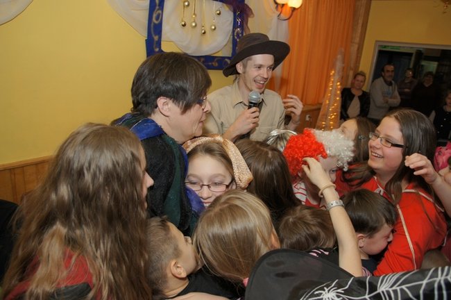 Światowe tańce w Stokrotce - fotorelacja