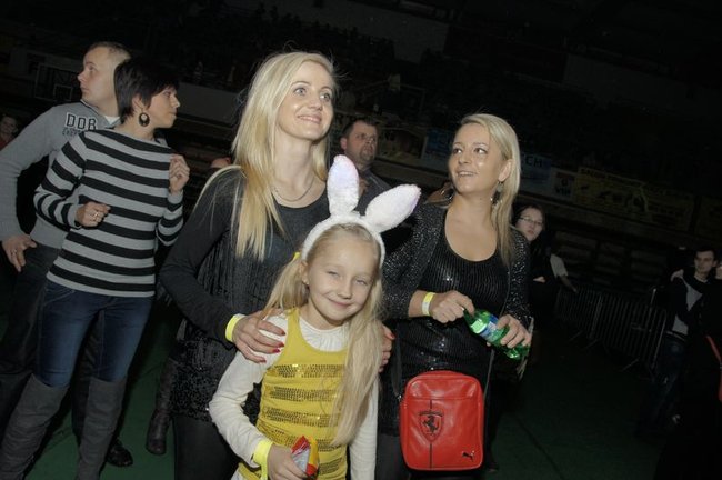 Weekend roztańczył halę