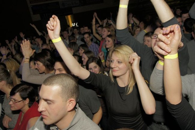 Weekend roztańczył halę