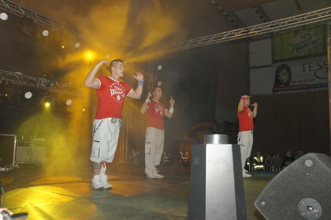 Weekend roztańczył halę