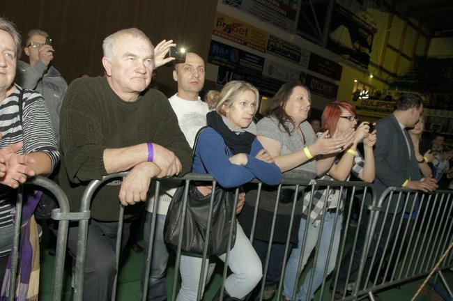 Weekend roztańczył halę