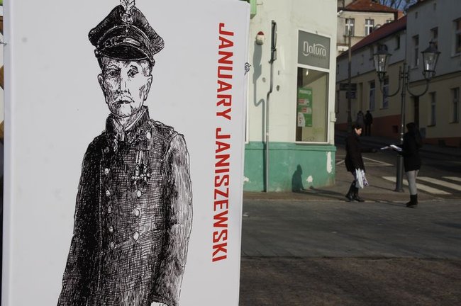 Nie zapominają o bohaterach