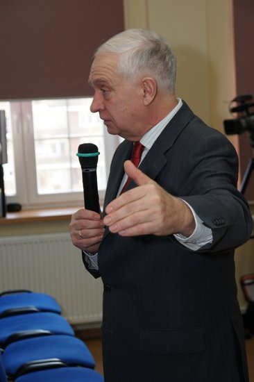 Powtórka z WOSu z europosłem
