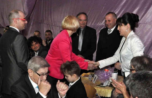 Turniej tańca towarzyskiego ? relacja foto i wideo