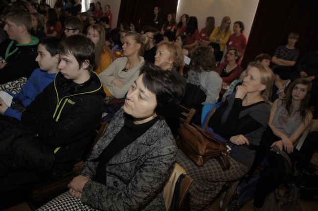 Czerwone otworzyło się dla gimnazjalistów - fotorelacja
