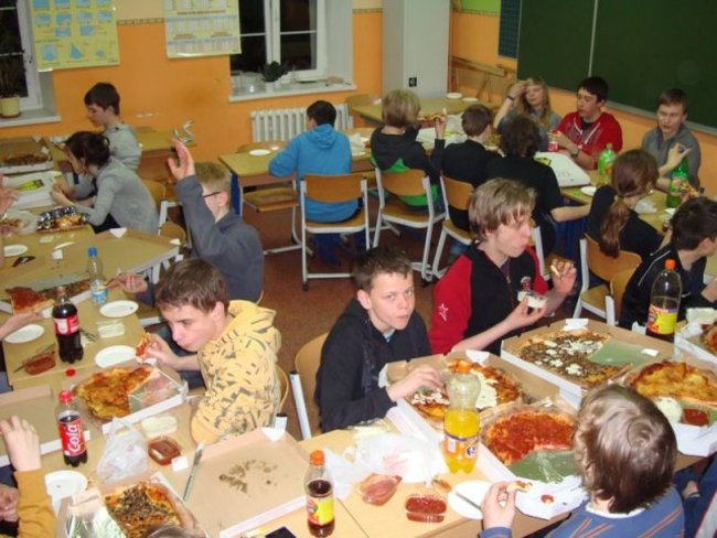 Hobbit nocą w katoliku