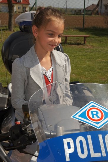 Policja na boisku w Grucznie