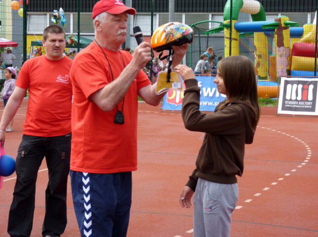 Sport i zabawa na świeckim Orliku