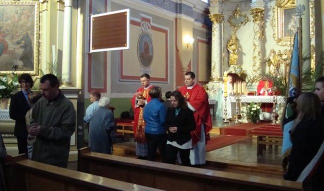 Maturzyści z Katolika odebrali świadectwa