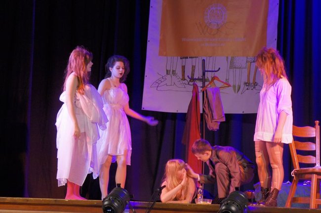 Młodzieżowe teatry opanowały Świecie