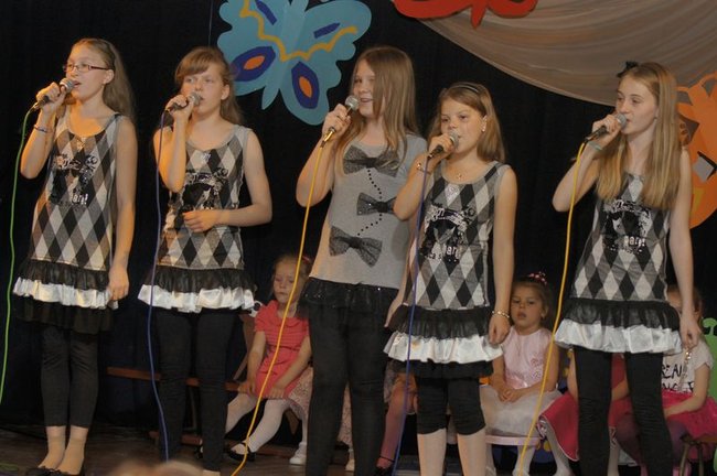 Zaśpiewali nie tylko dla mam - fotorelacja