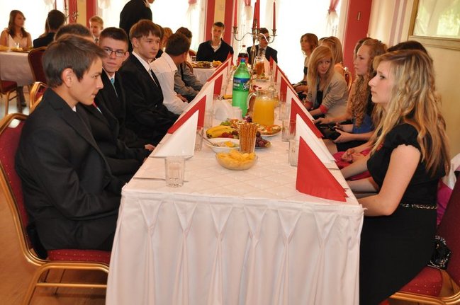 Gimnazjaliści żegnali się w Stylowej
