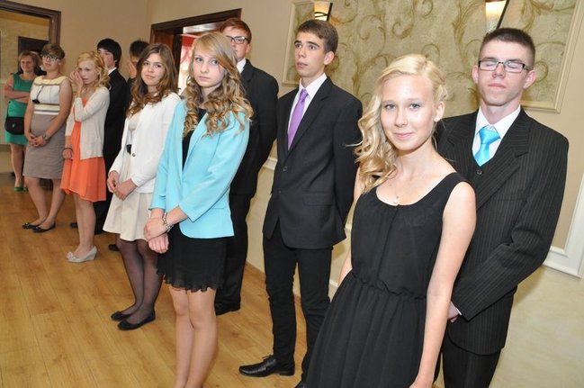 Gimnazjaliści żegnali się w Stylowej