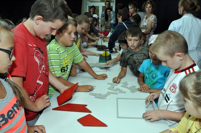 Profesor Ciekawski i jego eksperymenty