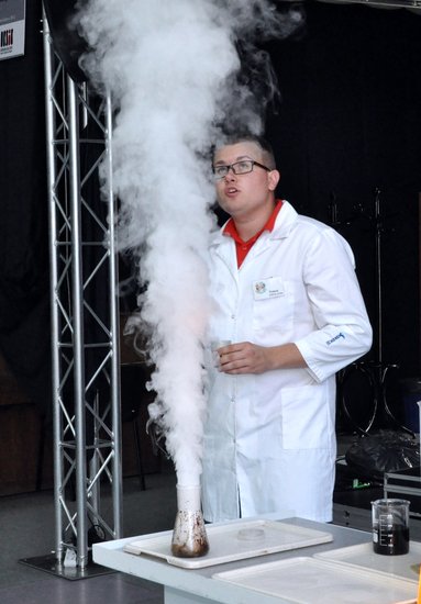 Profesor Ciekawski i jego eksperymenty