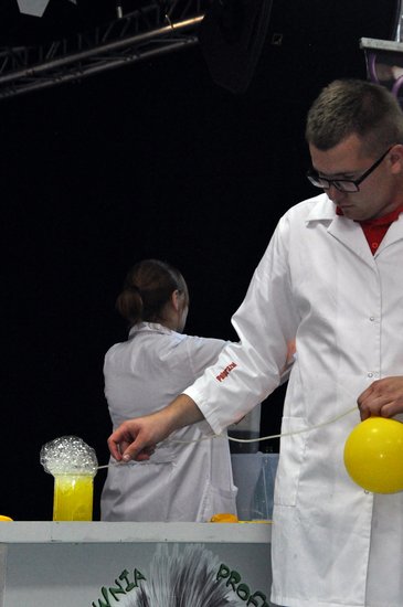 Profesor Ciekawski i jego eksperymenty