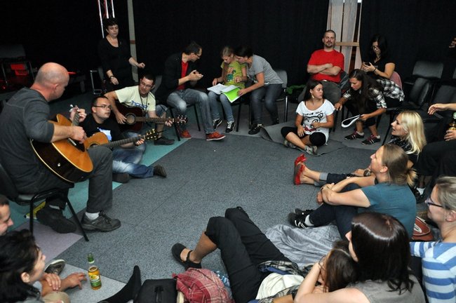 Siedem godzin wspólnego śpiewania