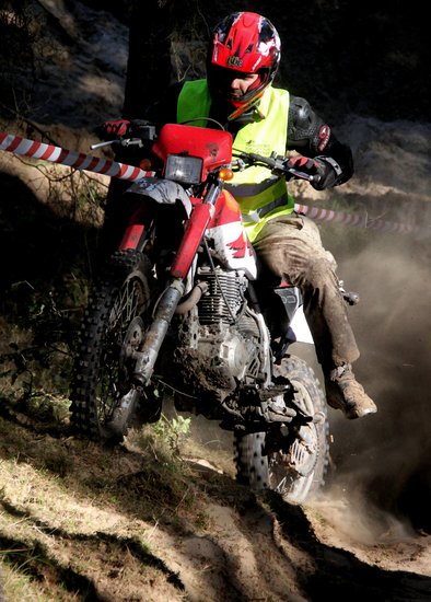 Prawie trzystu zawodników walczyło w kurzu i błocie