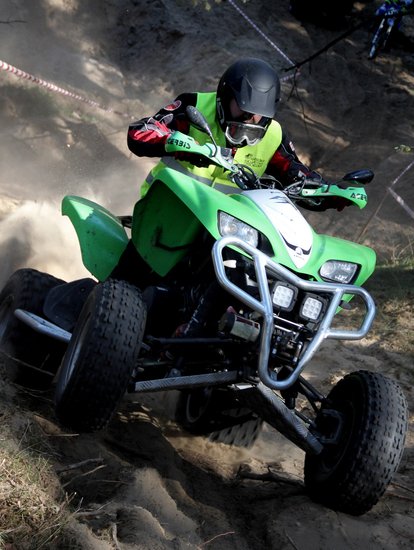 Prawie trzystu zawodników walczyło w kurzu i błocie