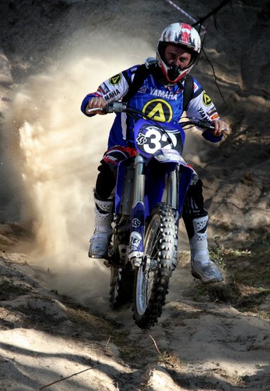 Prawie trzystu zawodników walczyło w kurzu i błocie