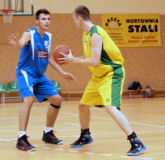 KK Świecie tylko trzeci