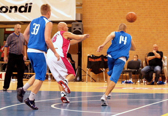 KK Świecie tylko trzeci