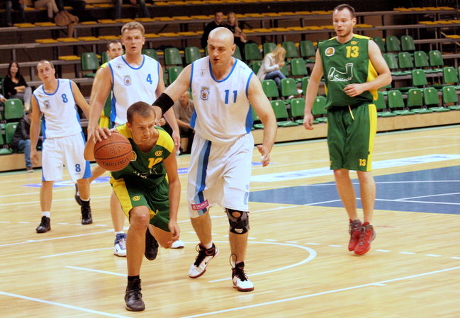 KK Świecie tylko trzeci