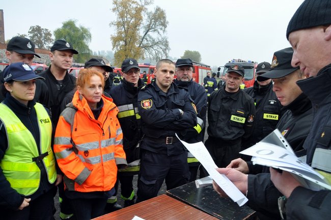 W terenie uczyli się ratować