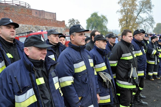 W terenie uczyli się ratować