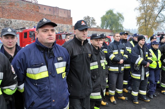 W terenie uczyli się ratować