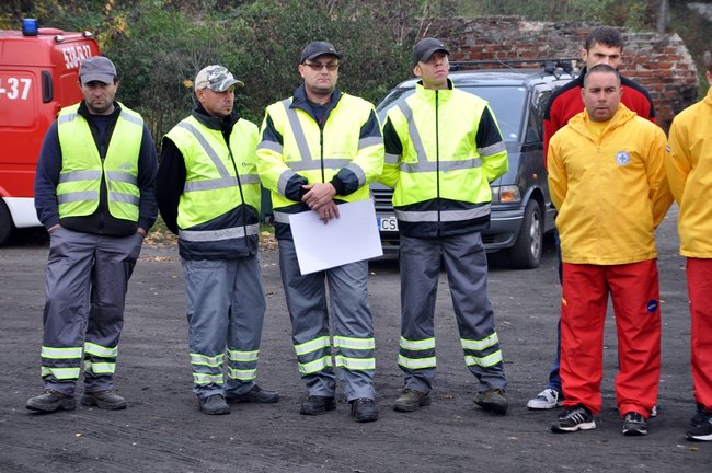 W terenie uczyli się ratować