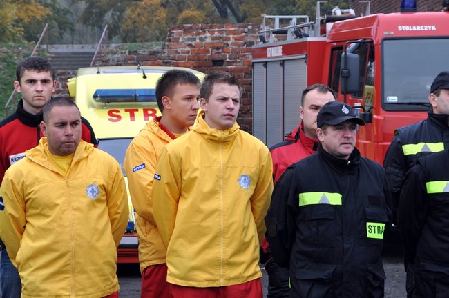 W terenie uczyli się ratować