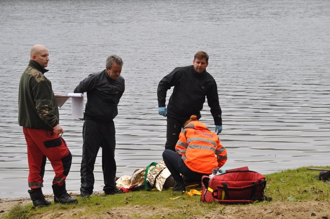 W terenie uczyli się ratować