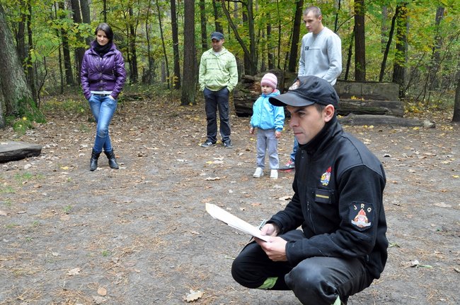 W terenie uczyli się ratować