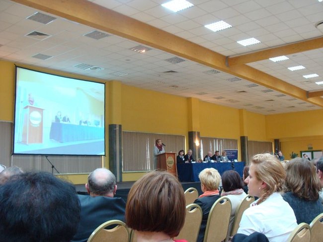 Katolik stawia na współpracę