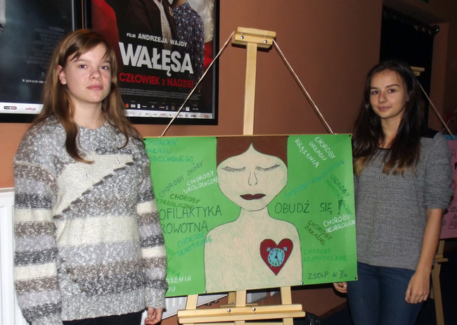 Młodzi budzą świecian