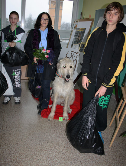 By kochać ludzi, trzeba umieć kochać zwierzęta