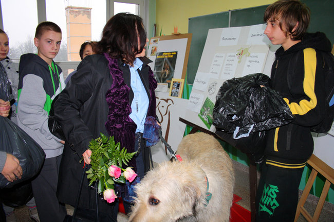 By kochać ludzi, trzeba umieć kochać zwierzęta