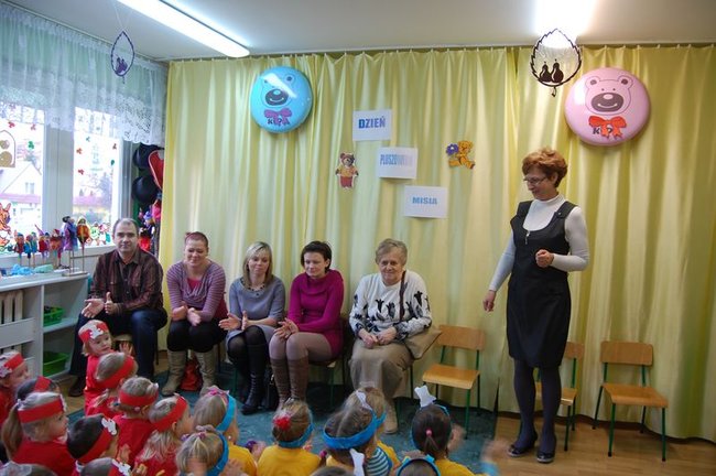 Słuchajcie, słuchajcie - zamieszkały misie w Bajce