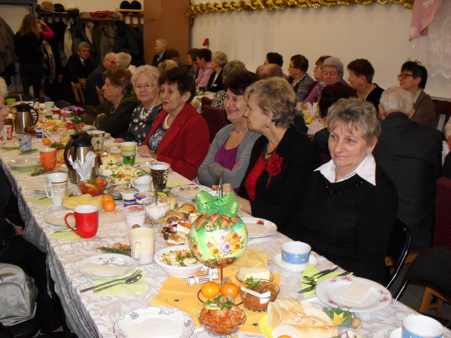 Opłatek w klubie ?WRZOS?