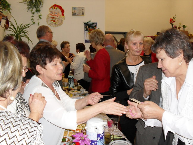 Opłatek w klubie ?WRZOS?