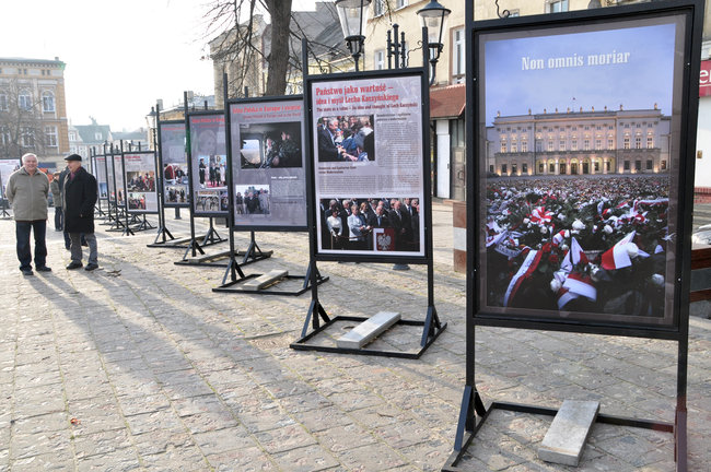 Wystawa o prezydencie Kaczyńskim przez kilka dni w Świeciu