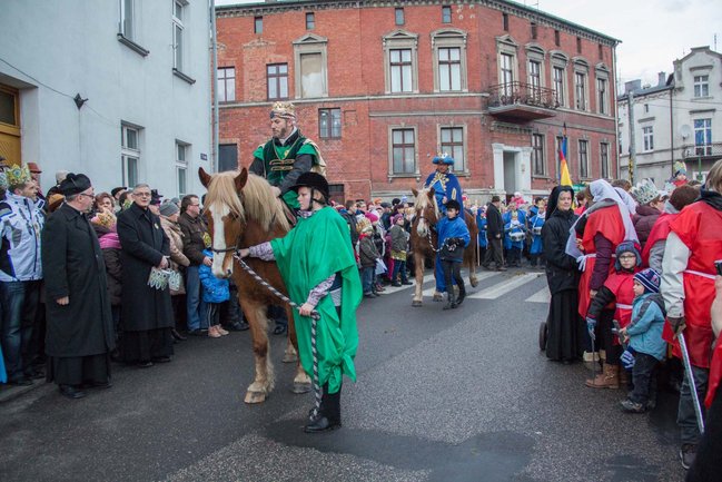 Tysiące przeszło z Orszakiem Trzech Króli