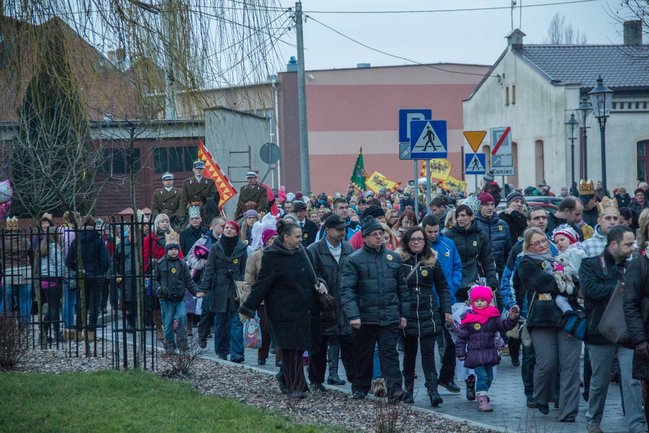 Tysiące przeszło z Orszakiem Trzech Króli