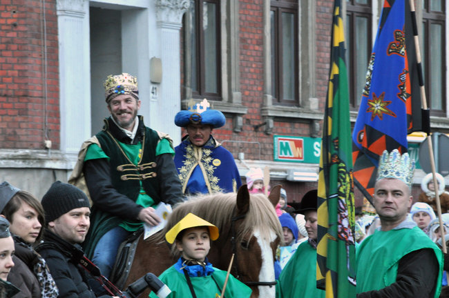 Tysiące przeszło z Orszakiem Trzech Króli