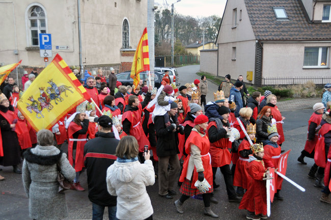 Tysiące przeszło z Orszakiem Trzech Króli