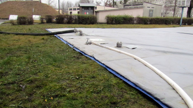 Ciepłownicy wymieniają rurę