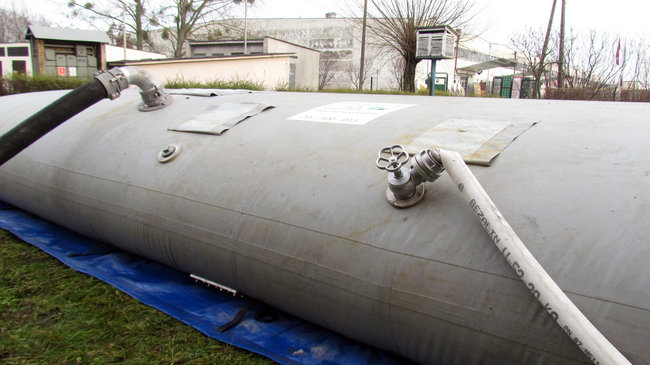 Ciepłownicy wymieniają rurę