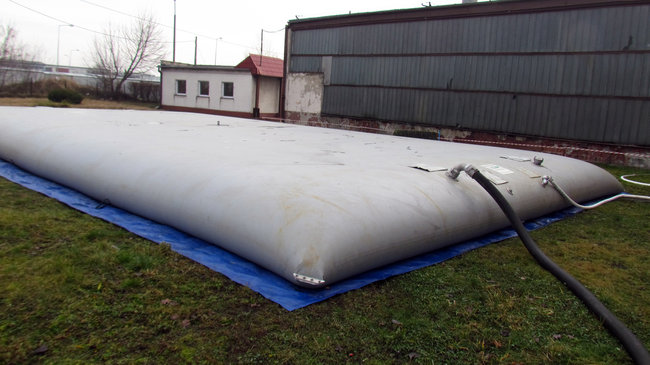 Ciepłownicy wymieniają rurę