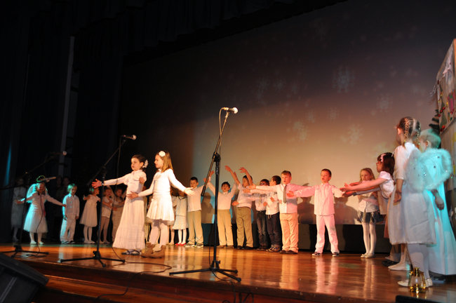 Uczniowie zbierali na szczepionki dla dzieci z Afryki